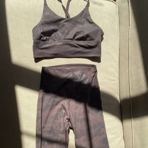 Aerie OFFLINE workout set - S